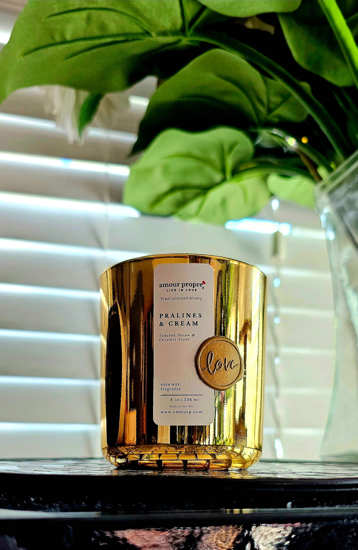 Seasonal Handpoured Luxury Soy Candle – Clean & Long-Lasting Eco-Friendly Soy Wax Candle with Seasonal Aromas Handcrafted Luxury Soy Candle – Warm & Inviting Fragrance Seasonal Scented Candle – Handpoured, Natural & Non-Toxic Luxury Soy Candle – Cozy & Ar