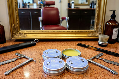 Hold Up Pomade FOR HIM -
Flexible Hold. High Shine. Clean Grooming.